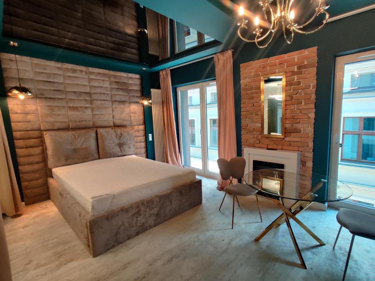 Piotrkowska.Eu Apartament Romantica Lodz  Ngoại thất bức ảnh