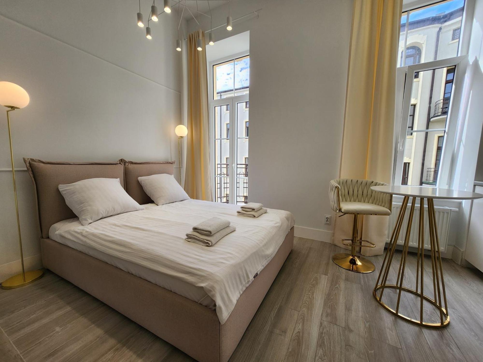 Piotrkowska.Eu Apartament Romantica Lodz  Ngoại thất bức ảnh